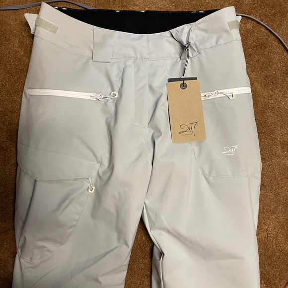 GRAY/BLUE SNOWBOARD PANTS NWT - Picture 2 of 4